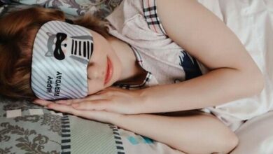 7 Rutinitas Malam Ampuh untuk Tidur Nyenyak & Bangun Pagi Segar, Mudah Dicoba!