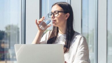 9 Tanda Dehidrasi Ringan yang Sering Tak Disadari & Cara Cepat Mengatasinya Demi Tubuh Sehat