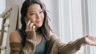 5 Sikap Orang Cerdas di Atas Rata-Rata: Ingin Tahu, Menyendiri, & Selera Humor Unik