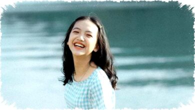 7 Sifat Unik Perempuan Tetap Tersenyum Saat Bersedih Mengungkap Ketahanan Emosional dan Empati Mendalam