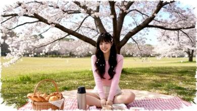Edit Foto Estetik Piknik di Bawah Sakura Jepang dengan Prompt AI, Tanpa Harus ke Jepang!