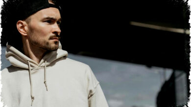 Hoodie Atau Crewneck Untuk Cowok Kurus Mana Yang Membuat Tampilan Lebih Proporsional Dan Nyaman Dipakai Sehari-Hari