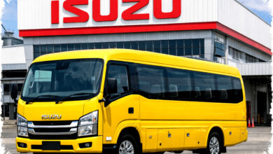 Isuzu Minibus 2026 Shine Yellow: Kabin Luas, Mesin Irit & Fitur Modern Jadi Pilihan Bos Travel!