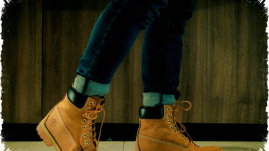10 Merek Sepatu Boots Pria Legendaris yang Tahan Banting, Pilihan Gaya Maskulin dan Aktivitas Beratmu