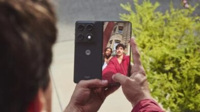 Motorola Razr Fold Resmi Rilis: Baterai 6000mAh & Stylus Moto Pen Ultra Jadi Andalan!